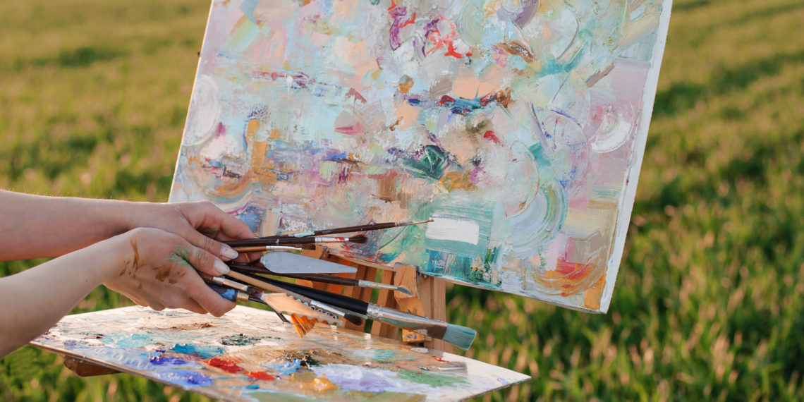 Life of the artist in the nature