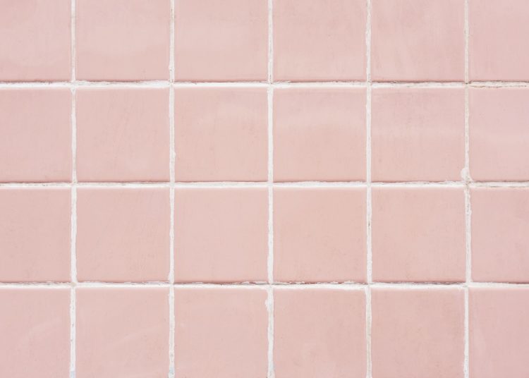 Pink tiles in the bathroom