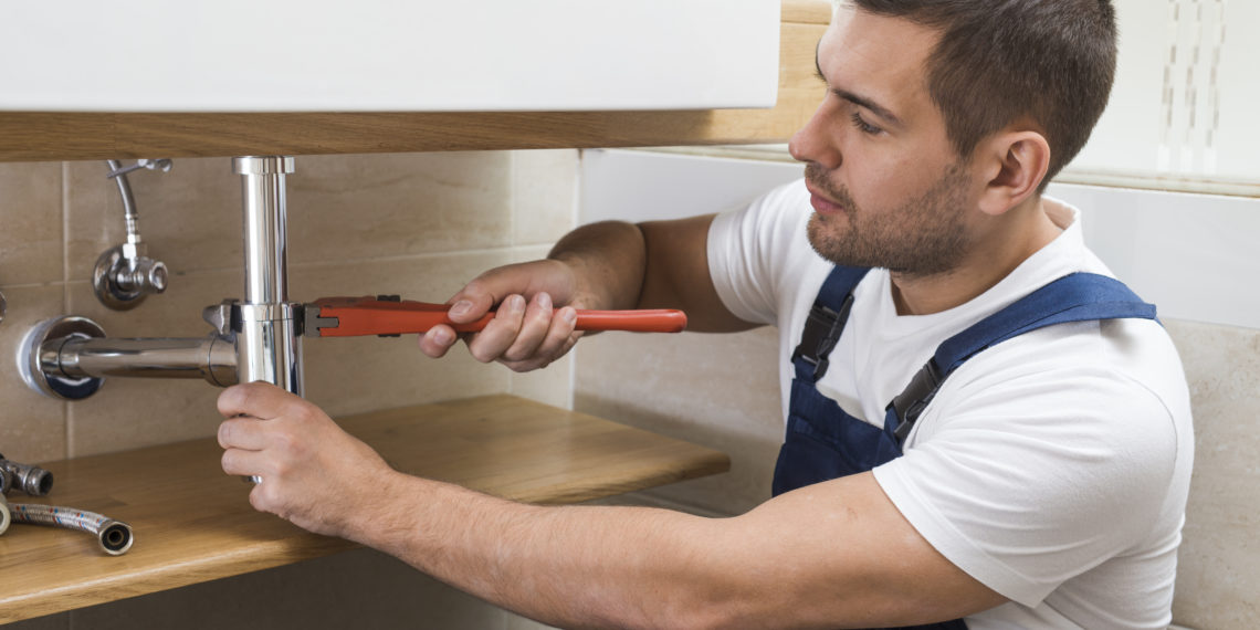 Factors to Consider When Choosing A Plumber