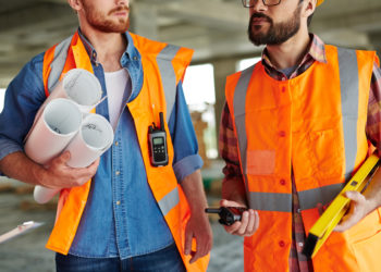 Two constructors interacting during work