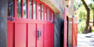 Is It Time to Replace or Revamp your Garage Door?