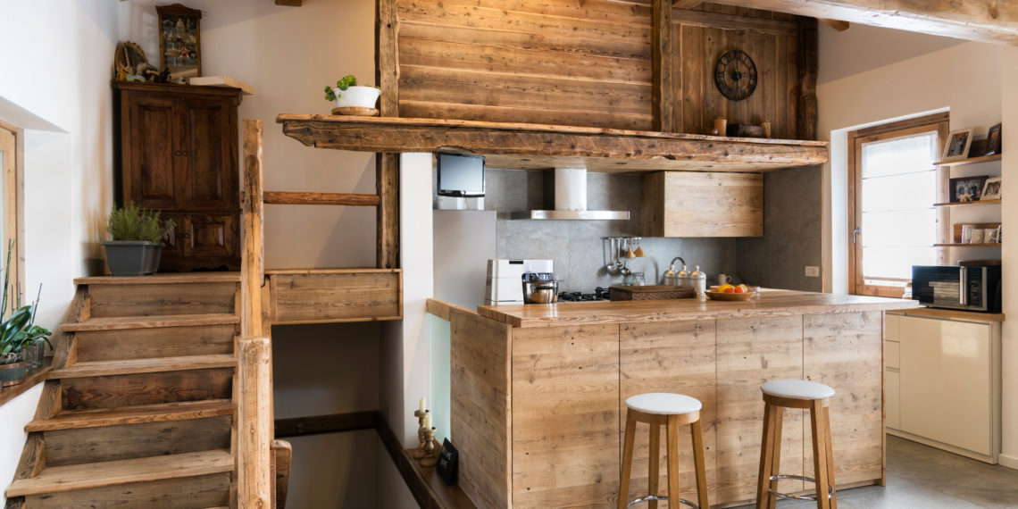 wood kitchen in cottage style